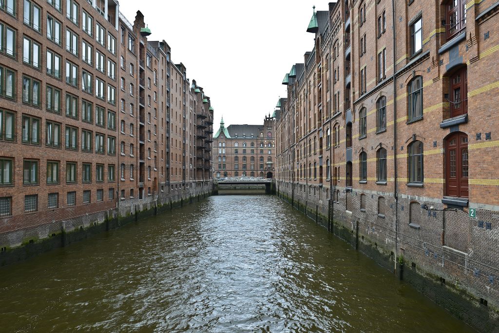 Die historische Hamburger Speicherstadt mit Wandrahmsfleet